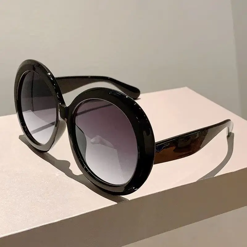 Oversized Round Sunglasses Wom - огляд і ціна Designer Sunglasses