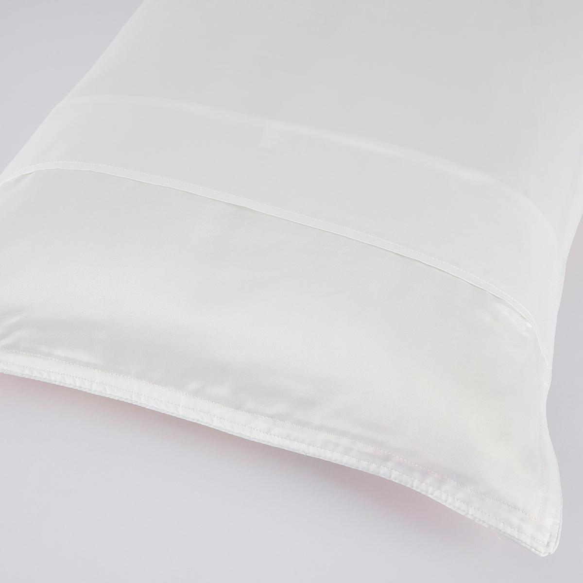 One Side Pillowcase 1pc 100% M - огляд і ціна Silk Pillowcase
